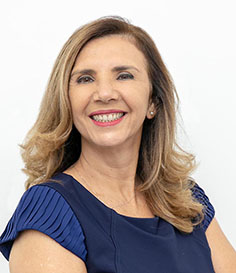 Dra. Maria Cláudia Santana L. de Oliveira